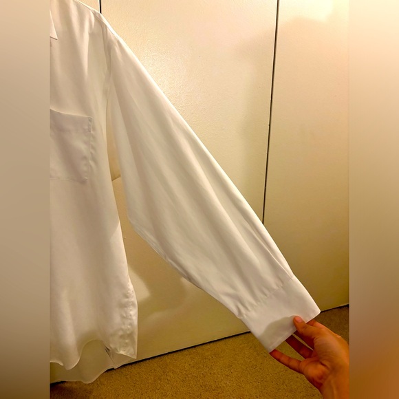 Lands End Men's Tailored Fit No Iron Solid Supima Cotton Oxford Dress Shirt - Picture 4 of 9